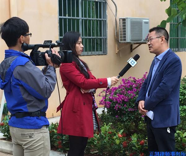 李武平主任接受“六五”普法环岛行活动海南电视台等6家媒体采访